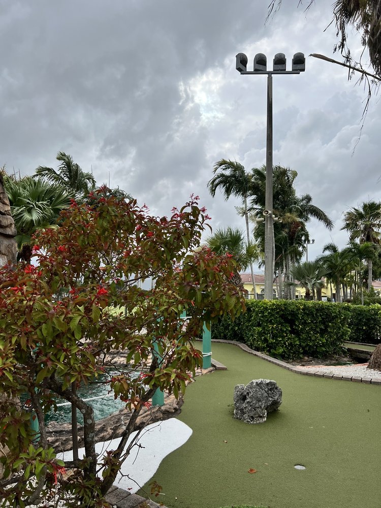 PALMETTO MINI GOLF Updated November 2024 38 Photos & 63 Reviews