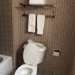 Landmark Inn At Fort Irwin - Mr. John Lol toilet