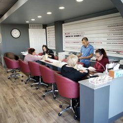 MR T's Nails & Spa - Best Nail in town