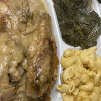 R Kitchen - Smothered Turkey Wings & Dressing, Mac and cheese Collard Greens - Soul Food Near Me - Lakewood, California R Kitchen - Smothered Turkey Wings & Dressing, Mac and cheese Collard Greens - Soul Food Near Me - Lakewood, California