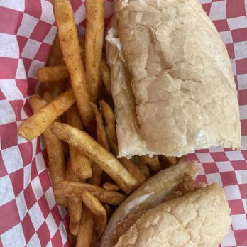 Bryceland Gas & Grub - Shrimp Po Boy with Cajun fries - American Near Me - Bryceland, Louisiana