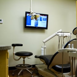 Northside Dental Clinic - This is one of 6 exam rooms that our doctors will see you for your dental procedures.