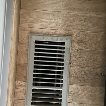 James River Air Conditioning - Living room air vent - Heating & Air Conditioning/HVAC Near Me - Richmond, Virginia James River Air Conditioning - Living room air vent - Heating & Air Conditioning/HVAC Near Me - Richmond, Virginia