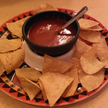 Cielito Lindo - Homemade tortilla chips with red sauce - Mexican Near Me - Pickering, Ontario