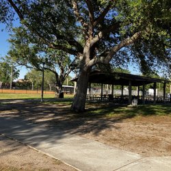 Woodlawn Park