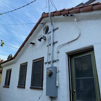 Fondas Electric - Electricians Near Me - Los Angeles, California Fondas Electric - Electricians Near Me - Los Angeles, California