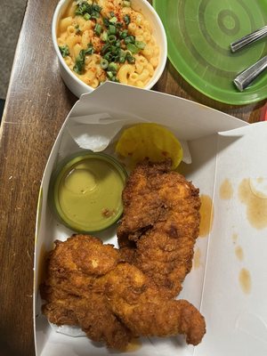Ma'ono Fried Chicken by null