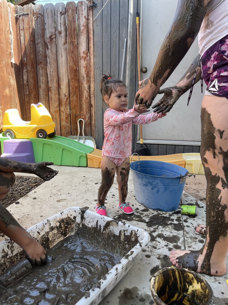 Colibrí Spanish Immersion Preschool - childcare center in Norwalk, CA