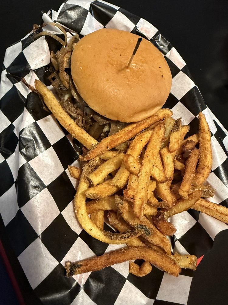 Food from The Green Line Grill