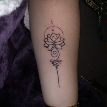 Moth and Dagger Tattoo Studio - Tattoo Near Me - San Francisco, California