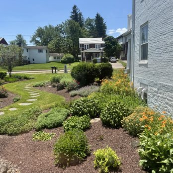 The Casselman Inn - wrap around garden - Hotels Near Me - Grantsville, Maryland The Casselman Inn - wrap around garden - Hotels Near Me - Grantsville, Maryland