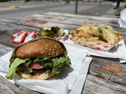 Super Duper Burgers by null