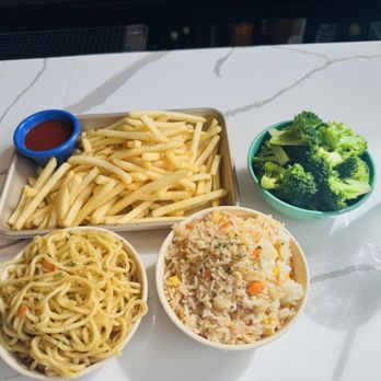 Baby Crab - French Fries, Garlic Noodles, Fried Rice and Steamed Broccoli - Seafood Near Me - Bronx, New York