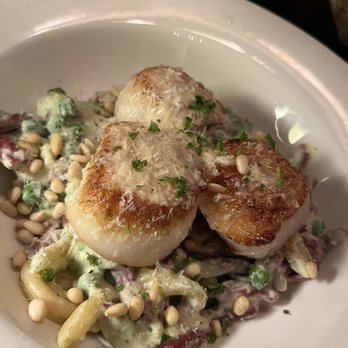 Bootleggers - Outstanding scallops--nicely seared. - New American Near Me - Tomahawk, Wisconsin