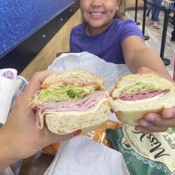 Jersey Mike's Subs - Fast Food Near Me - Newington, Connecticut