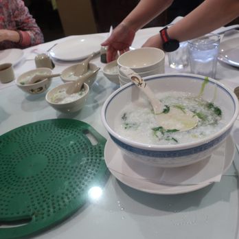 Chef Ping - A beef, egg drop, and veggie soup. - Chinese Near Me - Rolling Meadows, Illinois Chef Ping - A beef, egg drop, and veggie soup. - Chinese Near Me - Rolling Meadows, Illinois