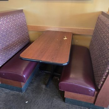 Panera Bread - Dirty table - Sandwiches Near Me - Kissimmee, Florida Panera Bread - Dirty table - Sandwiches Near Me - Kissimmee, Florida