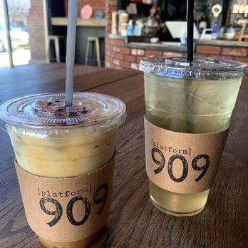 Platform 909 - love potion latte + ginger peach iced tea - Coffee & Tea Near Me - Chino Hills, California