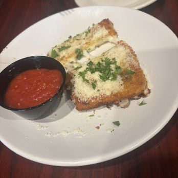 Little Chicagos - Fried breaded mozzarella - Italian Near Me - Muncie, Indiana