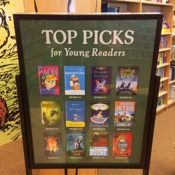 Barnes & Noble - Easy to read - Bookstores Near Me - Glendale, California Barnes & Noble - Easy to read - Bookstores Near Me - Glendale, California
