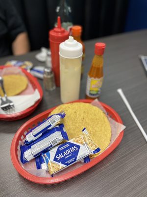 La Cruda Mariscos by null