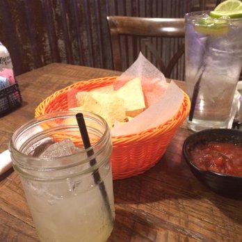 Cisco's Salsa Company - Classic Mason Jar Margaritta - Mexican Near Me - Tomball, Texas