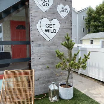 The Shore House - Vacation Rentals Near Me - Wildwood, New Jersey