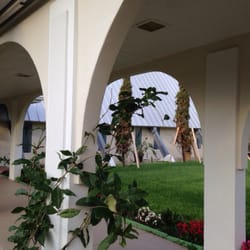 Oasis Naples Church - The gorgeous exterior of the church walkways.