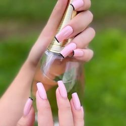 MIRAGE Deluxe Nails & Spa