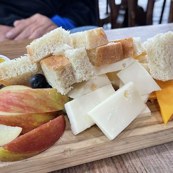 Horn O Plenty - Artisan cheese and fruit board - Pizza Near Me - Bedford, Pennsylvania Horn O Plenty - Artisan cheese and fruit board - Pizza Near Me - Bedford, Pennsylvania