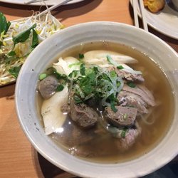 VHM Bros - Pho Dac Biet