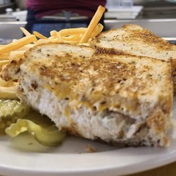 Keedy's Fountain & Grill - Tuna Melt