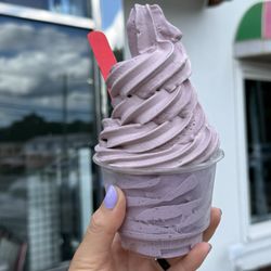 Blackberry and blueberry custard