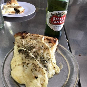 La Mezzetta - Pizza Near Me - Buenos Aires, C