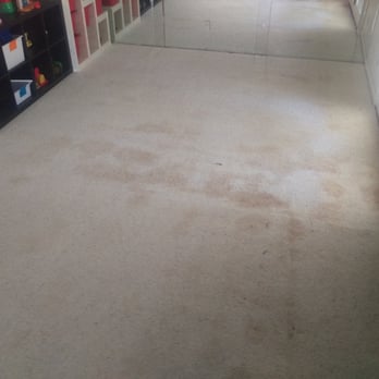 Mexsteam - Browning due to over watering the carpet. I saw them dumping water onto stains straight from a bucket rather than spraying them. - Carpet Cleaning Near Me - San Diego, California