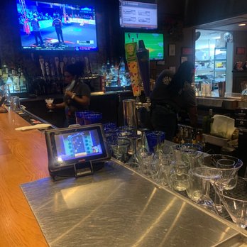 Chili's - Bars Near Me - Tupelo, Mississippi