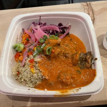 Bhoomi Modern Indian Grill - Quinoa Bowl with chicken and tikka masala sauce - Indian Near Me - Chicago, Illinois Bhoomi Modern Indian Grill - Quinoa Bowl with chicken and tikka masala sauce - Indian Near Me - Chicago, Illinois