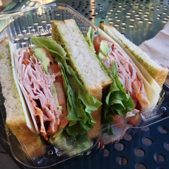 Gelson's Irvine - Turkey sandwich from deli - Grocery Near Me - Irvine, California