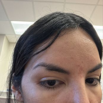 Moda Bella Salon and Spa - Ruined my eyebrows unfortunately - Hair Salons Near Me - Kenosha, Wisconsin