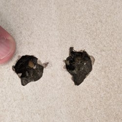 Holiday Inn Express & Suites N Waco Area - West - Holes in the bathroom floor