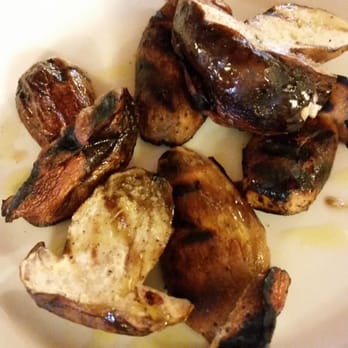 Ristorante Fabiani - Porcini alla griglia - Restaurants Near Me - Gubbio, PG Ristorante Fabiani - Porcini alla griglia - Restaurants Near Me - Gubbio, PG