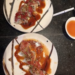 Sushi Sho Japanese Restaurant - Double Tuna, It comes seared and we ordered half of it not. I liked the side unseared
