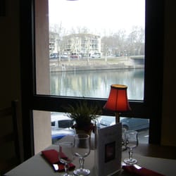 Le Scampio - Votre table?...