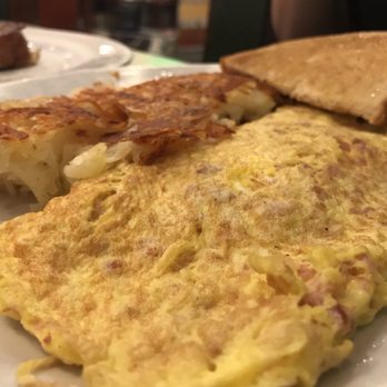 Lyndon Diner - Omelette - pretty dry - Diners Near Me - Lancaster, Pennsylvania Lyndon Diner - Omelette - pretty dry - Diners Near Me - Lancaster, Pennsylvania