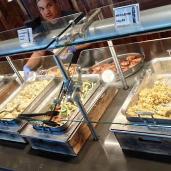 Duke's Waikiki - Buffet - Hawaiian Near Me - Honolulu, Hawaii Duke's Waikiki - Buffet - Hawaiian Near Me - Honolulu, Hawaii