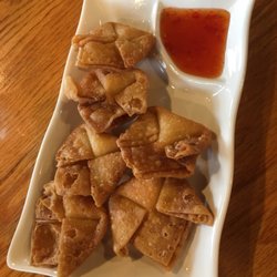 Blossom Kitchen - Crab Rangoon-super crispy, good filling ratio