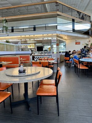Hong Kong BBQ Dim Sum & Kitchen by null