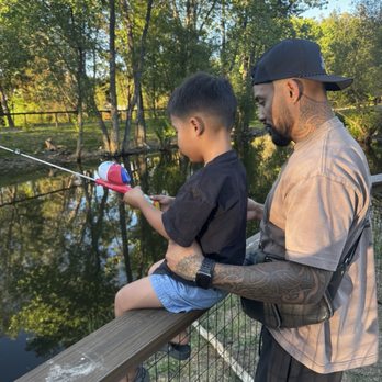 Placerville RV Resort & Campground - We loved spending evenings in the stocked fishing pond - Campgrounds Near Me - Shingle Springs, California Placerville RV Resort & Campground - We loved spending evenings in the stocked fishing pond - Campgrounds Near Me - Shingle Springs, California