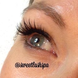Sweet Lash Spa at The Parlor - Classic lashes