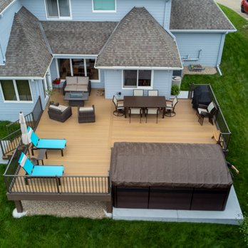 Mike Jansen Custom Decks - Decks & Railing Near Me - OMAHA, Nebraska
